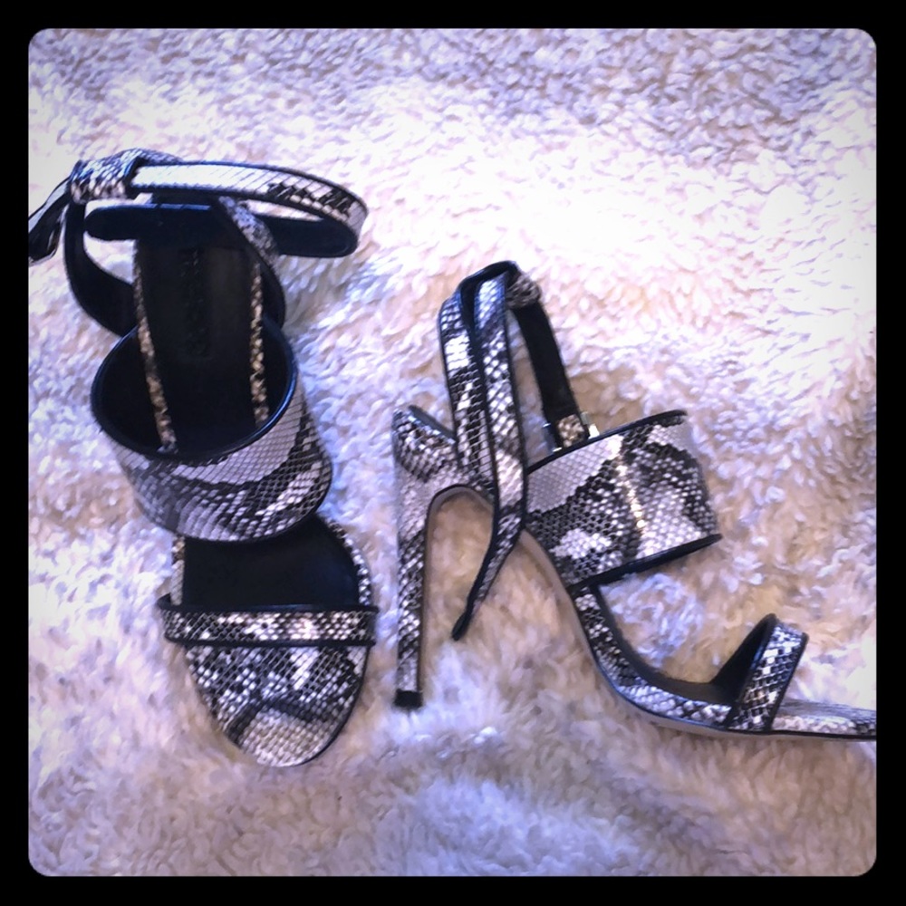 TOPSHOP Snakeskin Heels